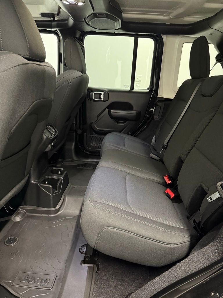 2023 Jeep Wrangler Willys