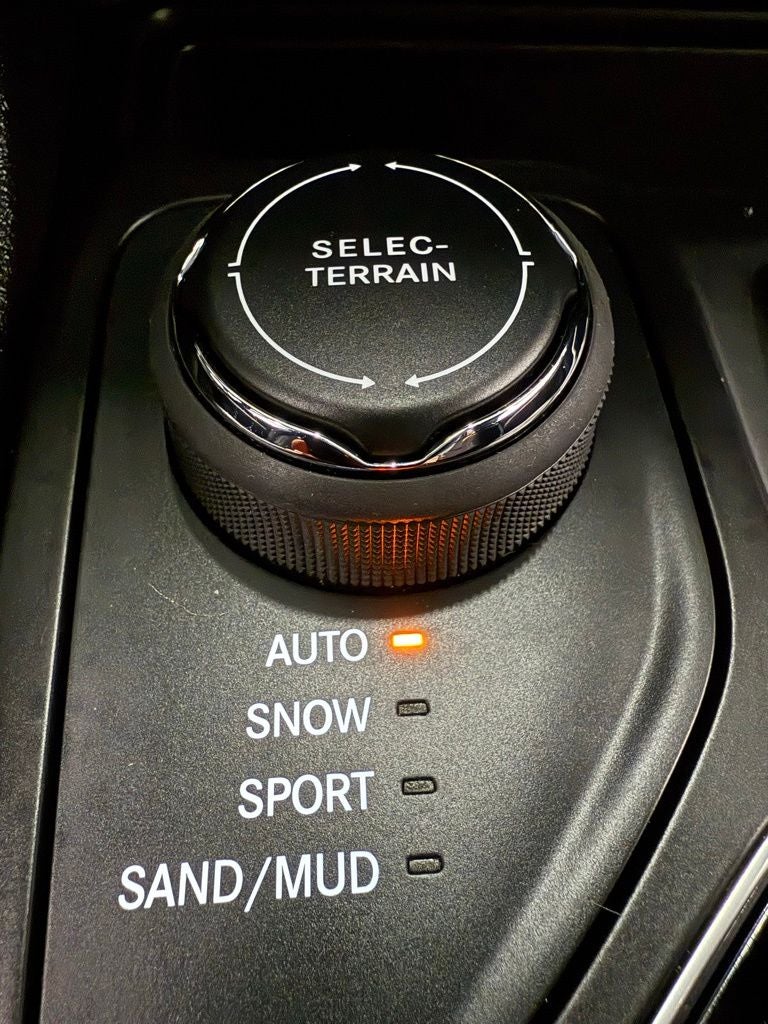 2023 Jeep Cherokee Altitude