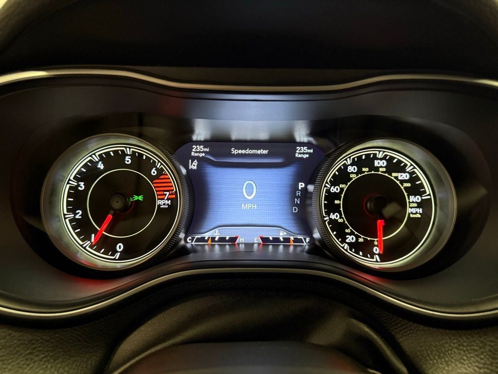 2023 Jeep Cherokee Altitude