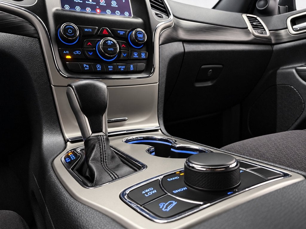 2020 Jeep Grand Cherokee Laredo E
