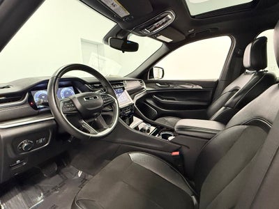 2022 Jeep Grand Cherokee Altitude