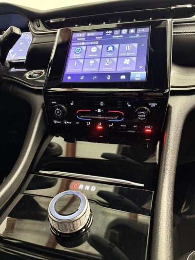 2022 Jeep Grand Cherokee Altitude