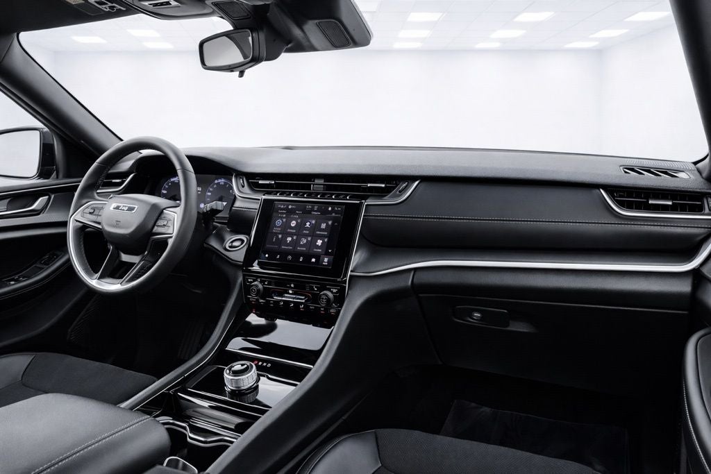 2023 Jeep Grand Cherokee Altitude X