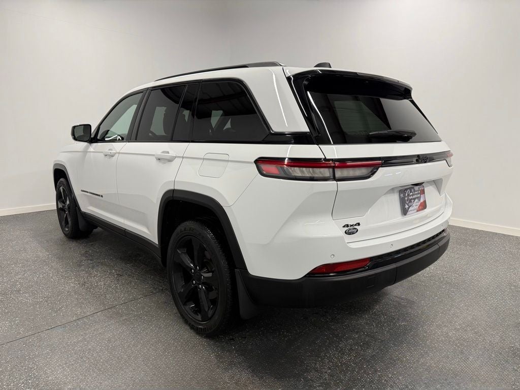 2023 Jeep Grand Cherokee Altitude