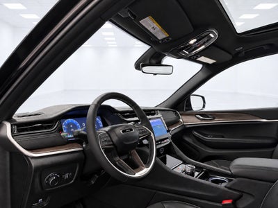 2026 Jeep Grand Cherokee Altitude