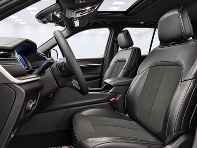 2026 Jeep Grand Cherokee Altitude