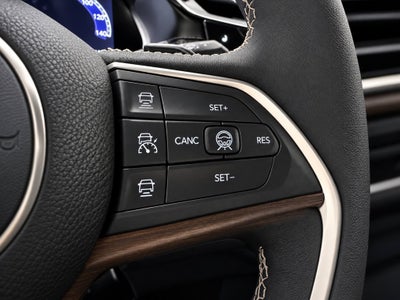 2026 Jeep Grand Cherokee Altitude