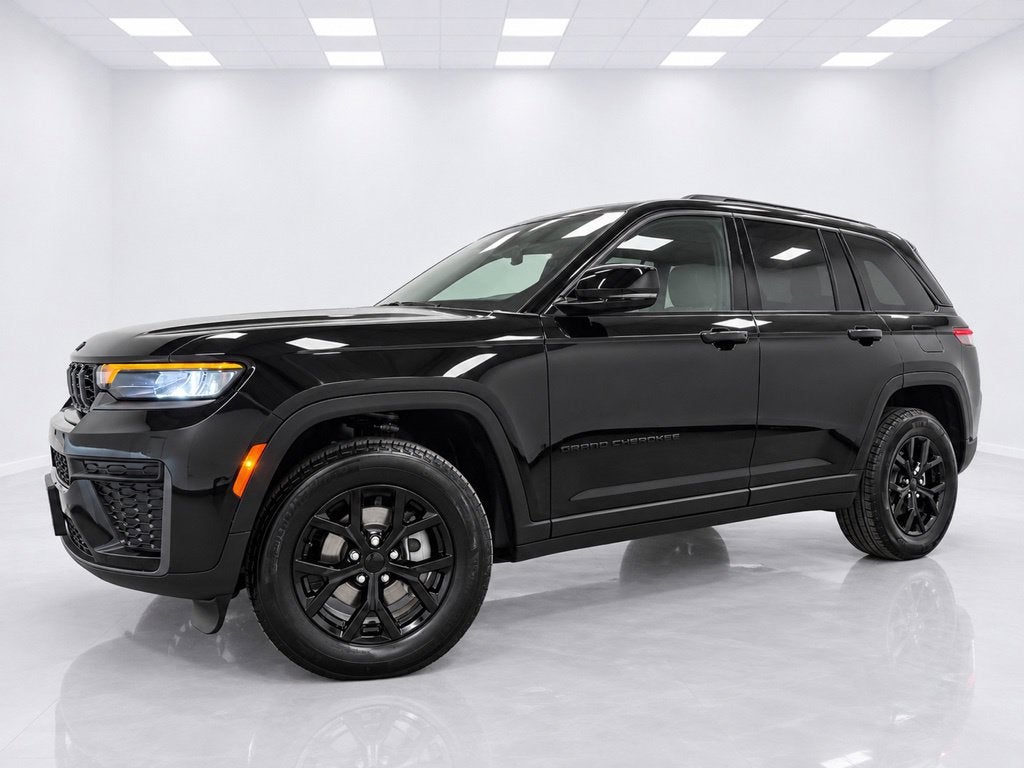 2026 Jeep Grand Cherokee Altitude