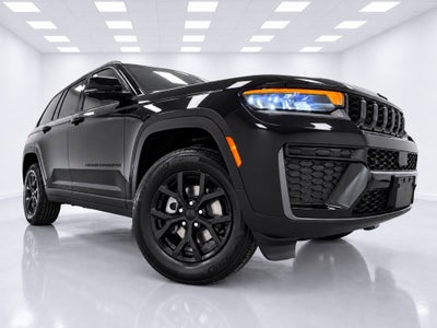 2026 Jeep Grand Cherokee Altitude