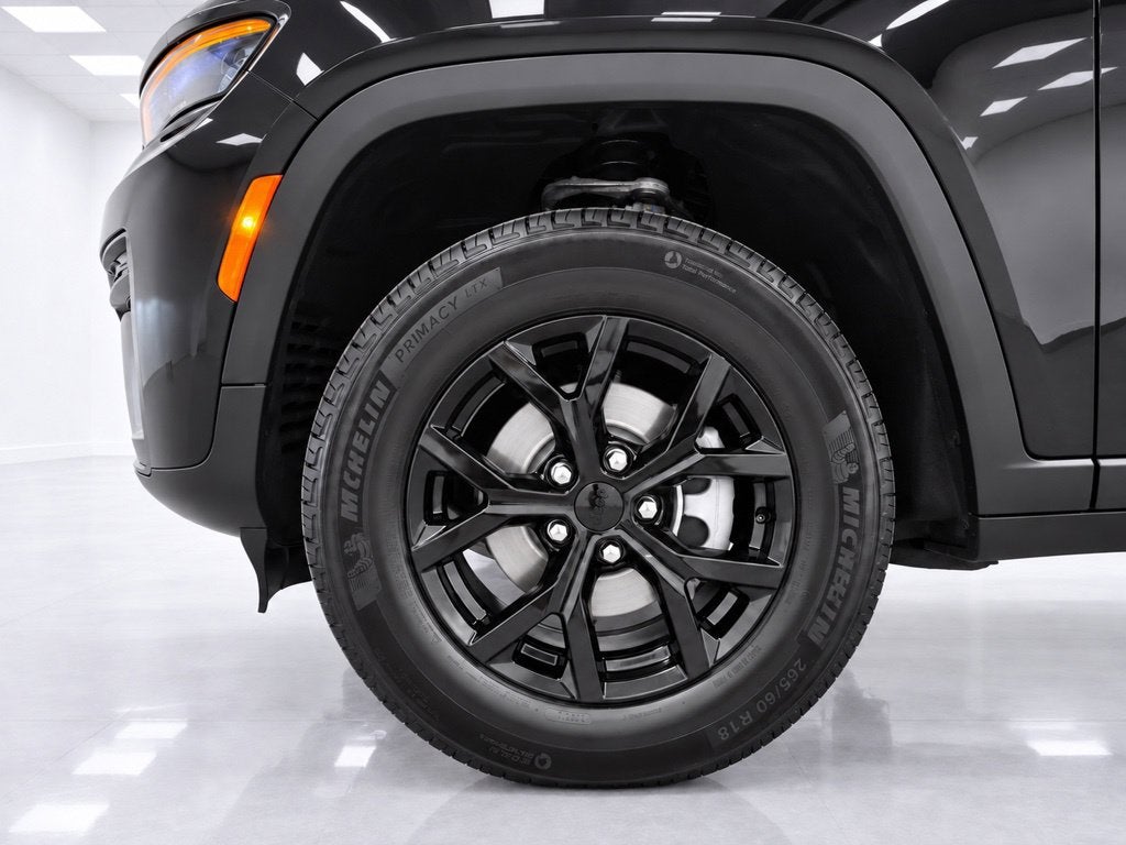 2026 Jeep Grand Cherokee Altitude