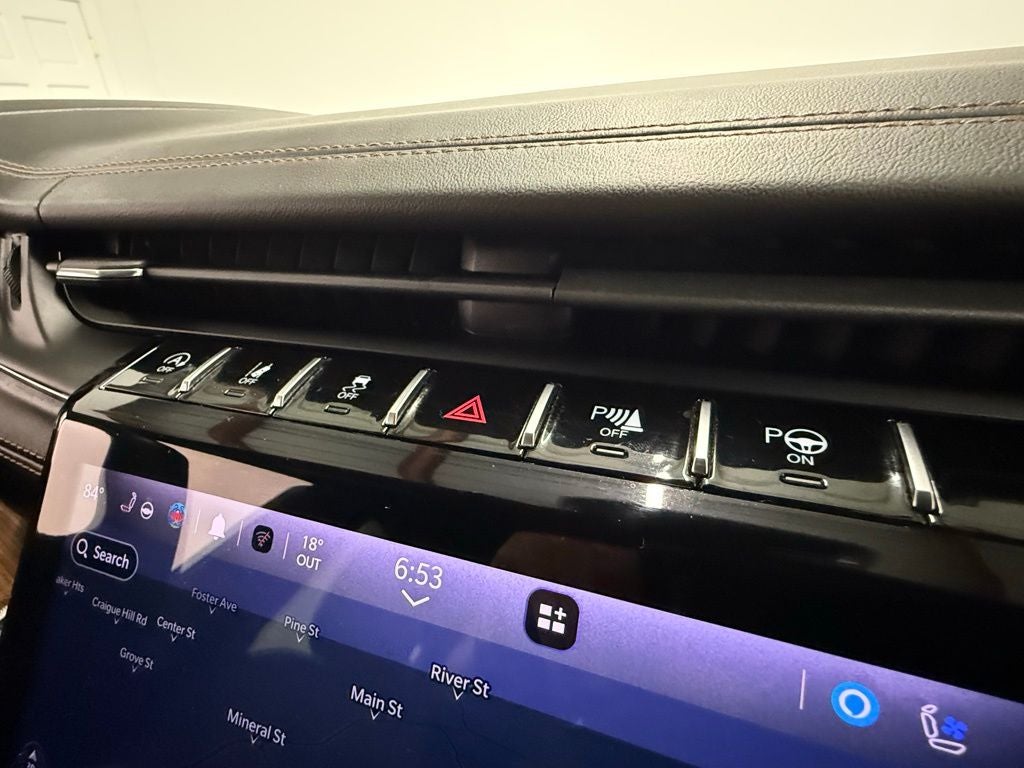 2022 Jeep Grand Cherokee Summit