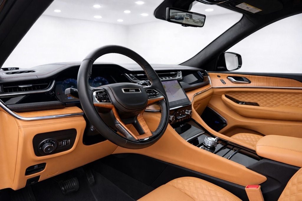 2023 Jeep Grand Cherokee L Summit