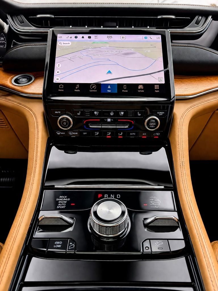 2023 Jeep Grand Cherokee L Summit