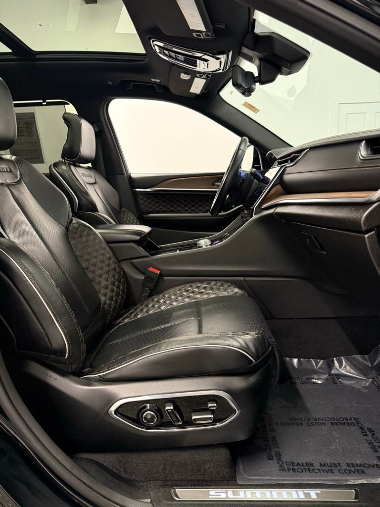 2021 Jeep Grand Cherokee L Summit