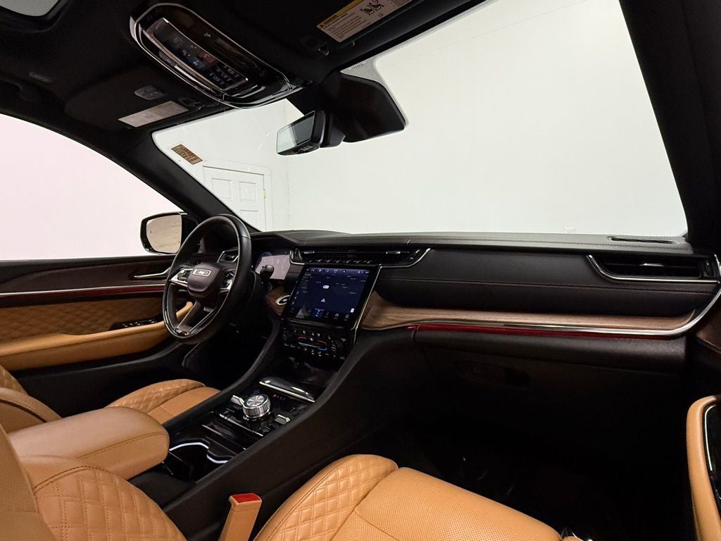 2023 Jeep Grand Cherokee L Summit