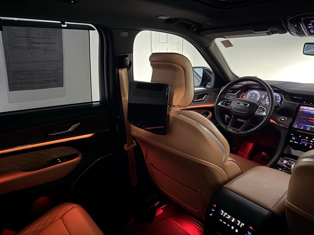 2023 Jeep Grand Cherokee L Summit