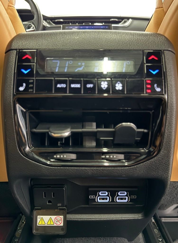 2023 Jeep Grand Cherokee L Summit