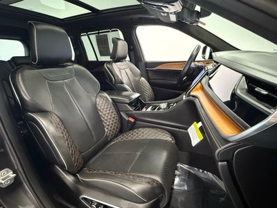 2022 Jeep Grand Cherokee L Summit