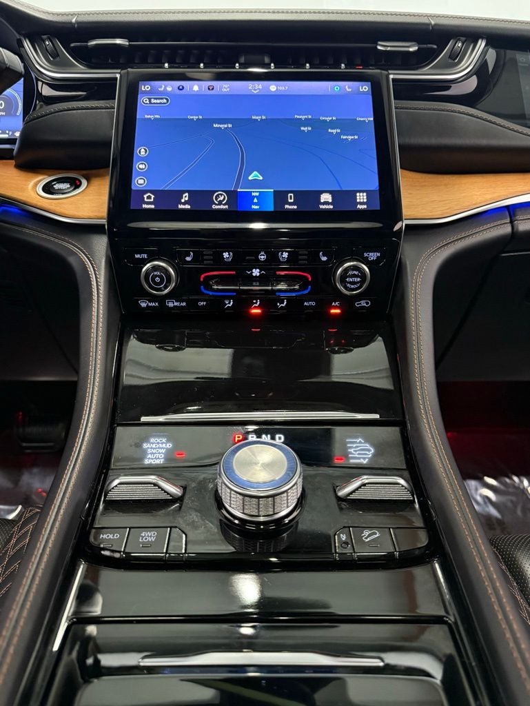 2022 Jeep Grand Cherokee L Summit