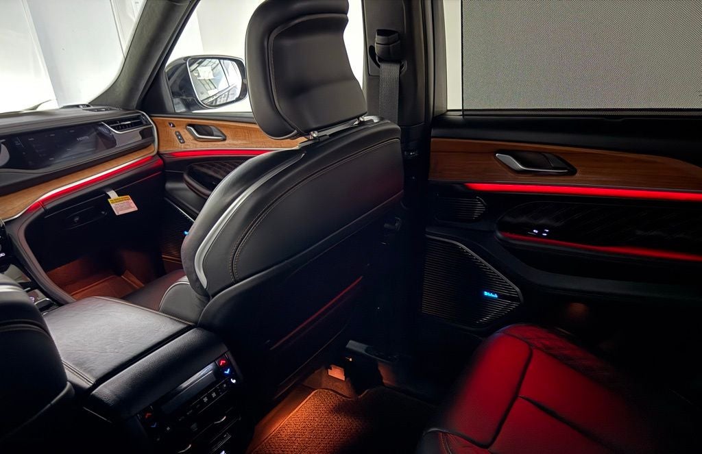 2022 Jeep Grand Cherokee L Summit