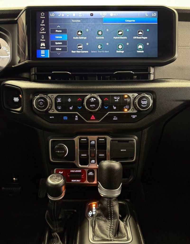 2024 Jeep Wrangler Willys 4xe