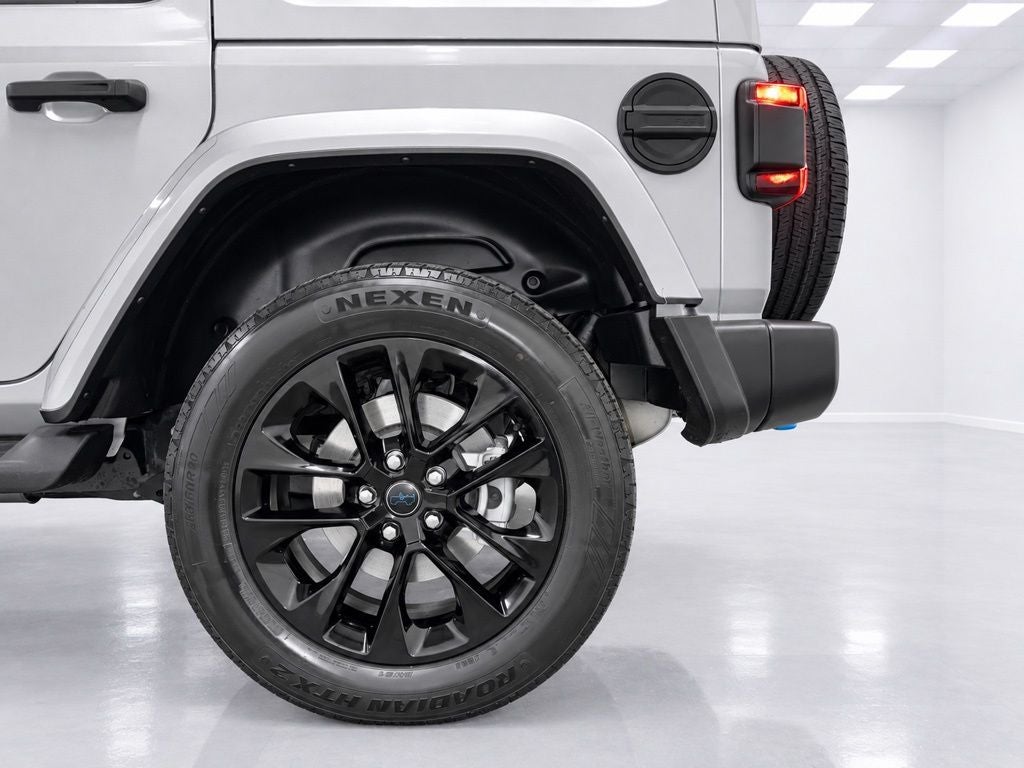 2024 Jeep Wrangler Sahara 4xe