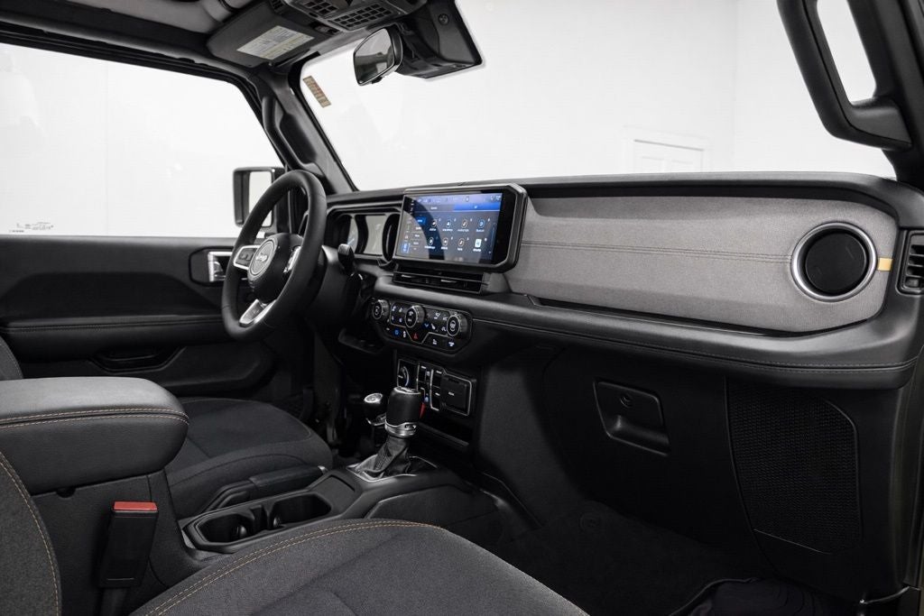 2024 Jeep Wrangler Sahara 4xe