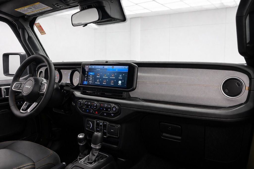 2024 Jeep Wrangler Sahara 4xe