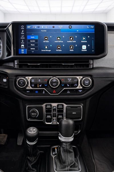 2024 Jeep Wrangler Sahara 4xe