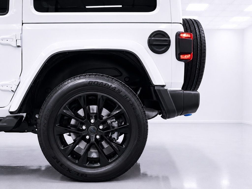 2024 Jeep Wrangler Sahara 4xe