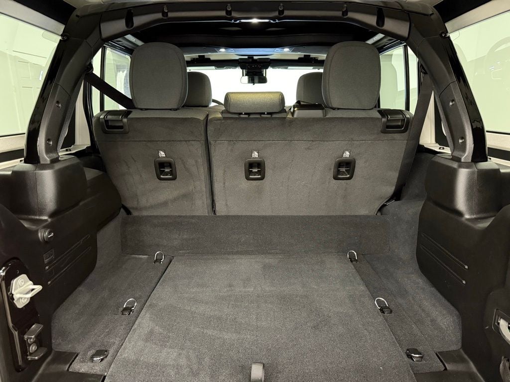 2024 Jeep Wrangler Sahara 4xe