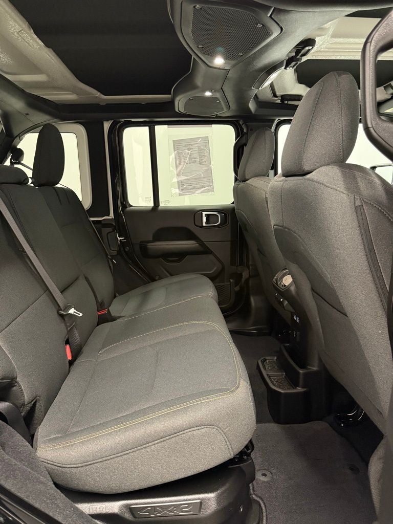 2024 Jeep Wrangler Sahara 4xe