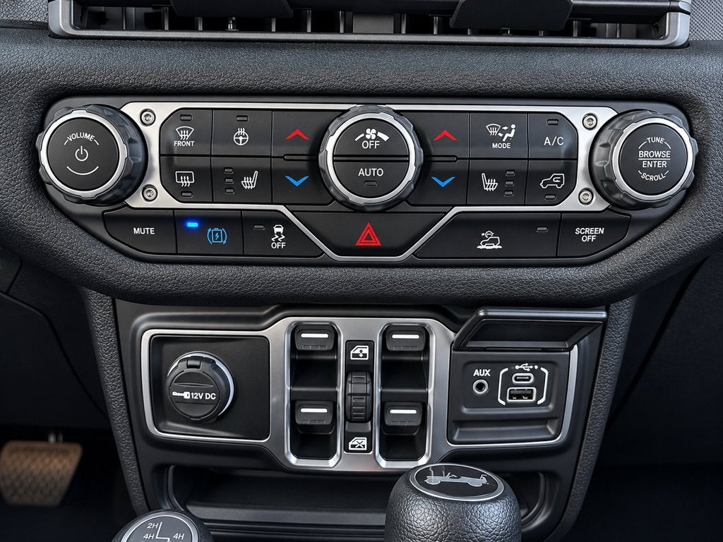 2024 Jeep Wrangler Sahara 4xe