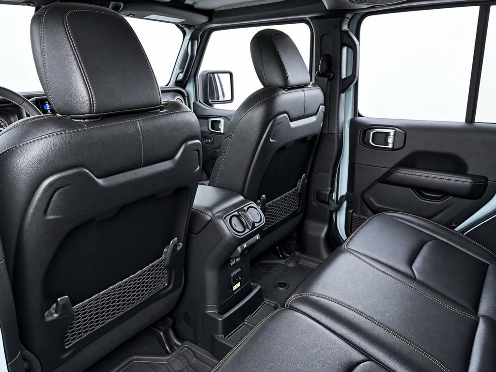 2024 Jeep Wrangler Sahara 4xe