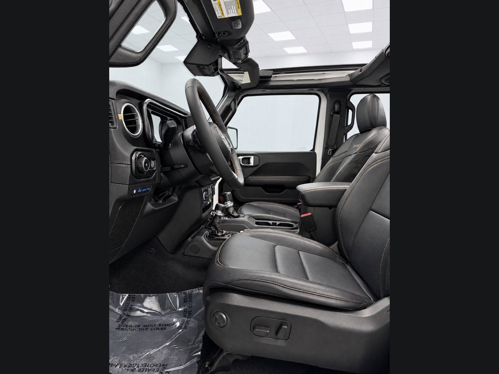 2024 Jeep Wrangler Sahara 4xe