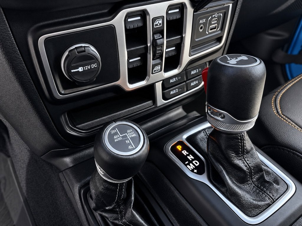2024 Jeep Wrangler Sahara 4xe