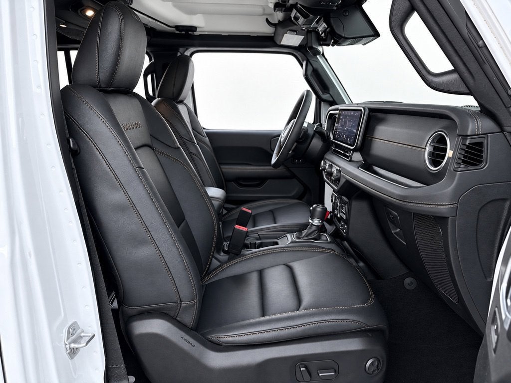 2024 Jeep Wrangler Sahara 4xe