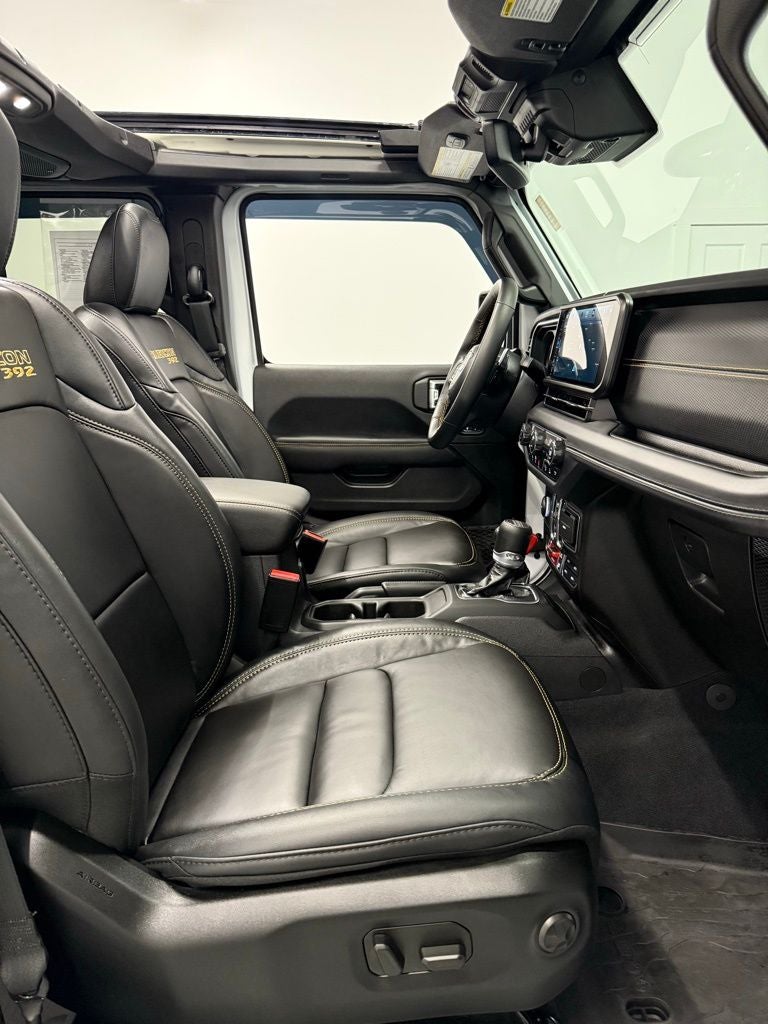 2025 Jeep Wrangler Rubicon 392