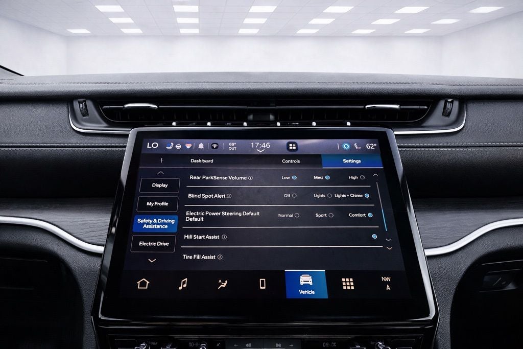 2024 Jeep Grand Cherokee Anniversary Edition 4xe