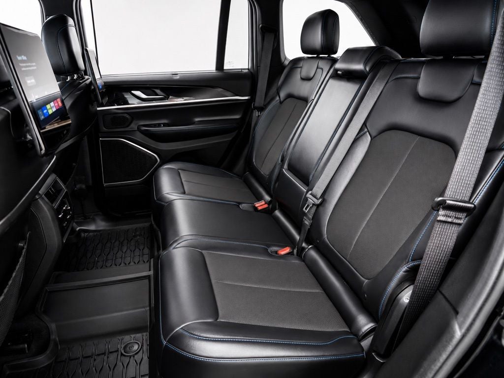 2023 Jeep Grand Cherokee Trailhawk 4xe