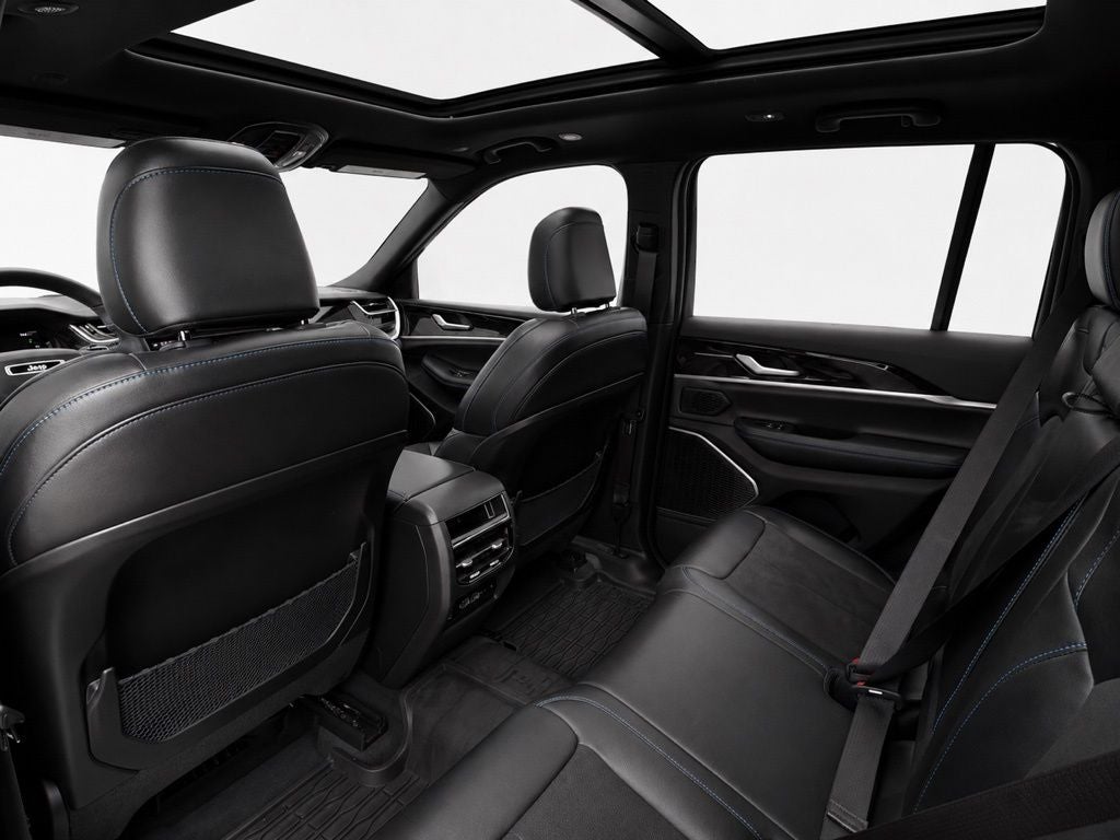 2023 Jeep Grand Cherokee Trailhawk 4xe
