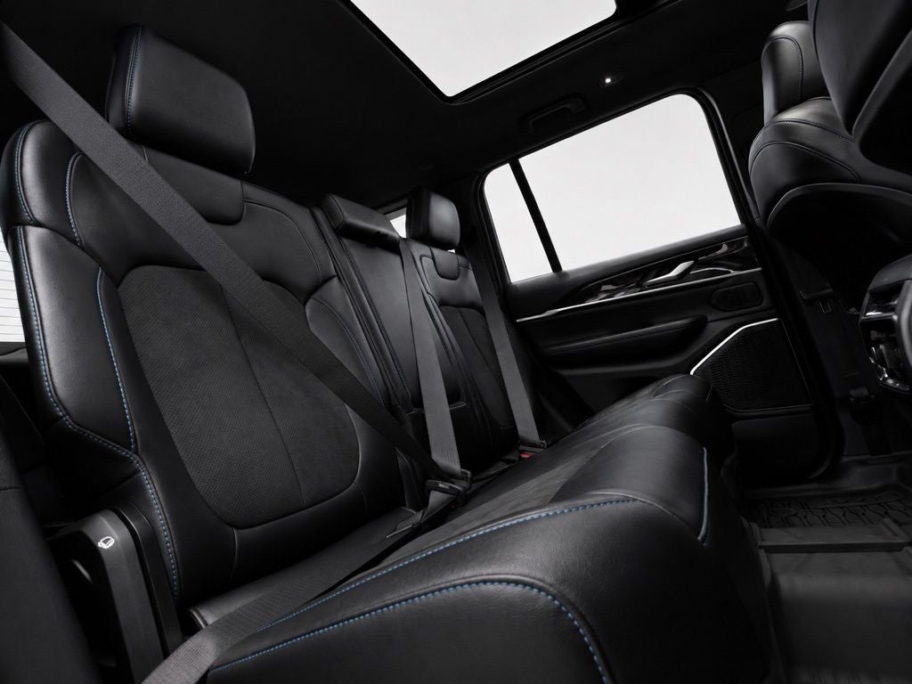 2023 Jeep Grand Cherokee Trailhawk 4xe