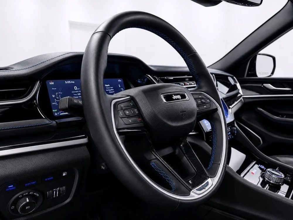2023 Jeep Grand Cherokee Trailhawk 4xe