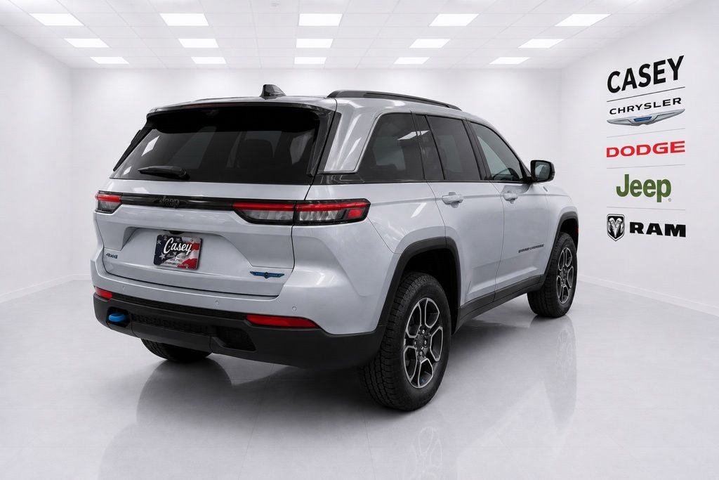 2023 Jeep Grand Cherokee Trailhawk 4xe