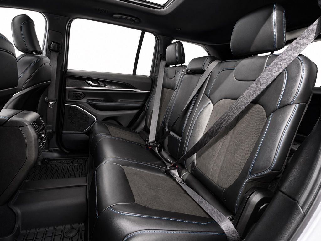 2023 Jeep Grand Cherokee Trailhawk 4xe