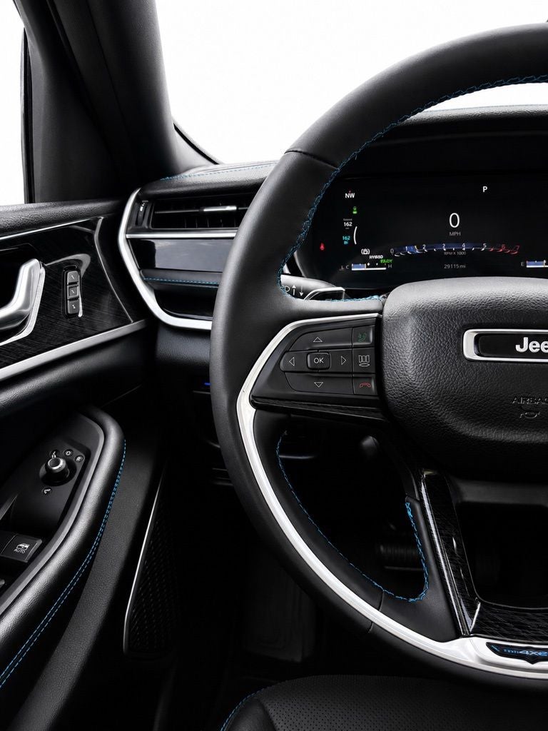 2023 Jeep Grand Cherokee Trailhawk 4xe