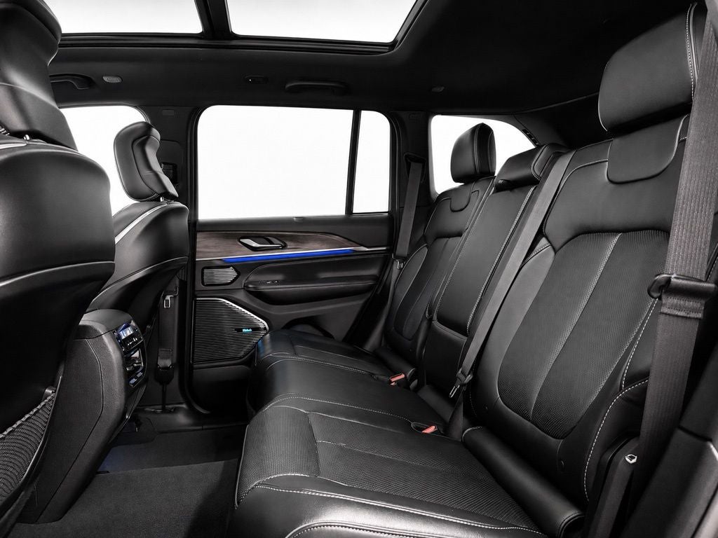 2022 Jeep Grand Cherokee Overland 4xe