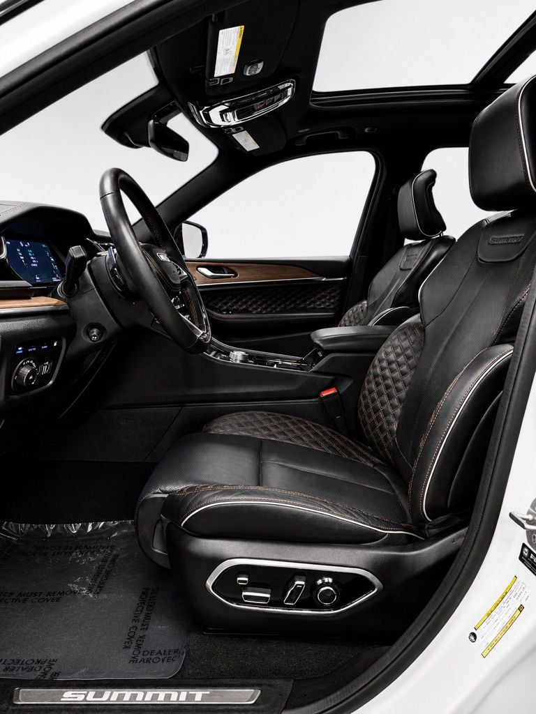2023 Jeep Grand Cherokee Summit 4xe