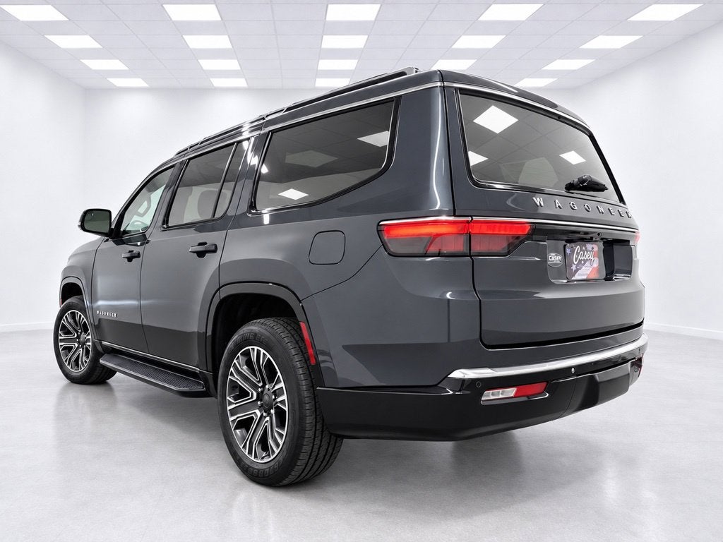 2024 Jeep Wagoneer Base