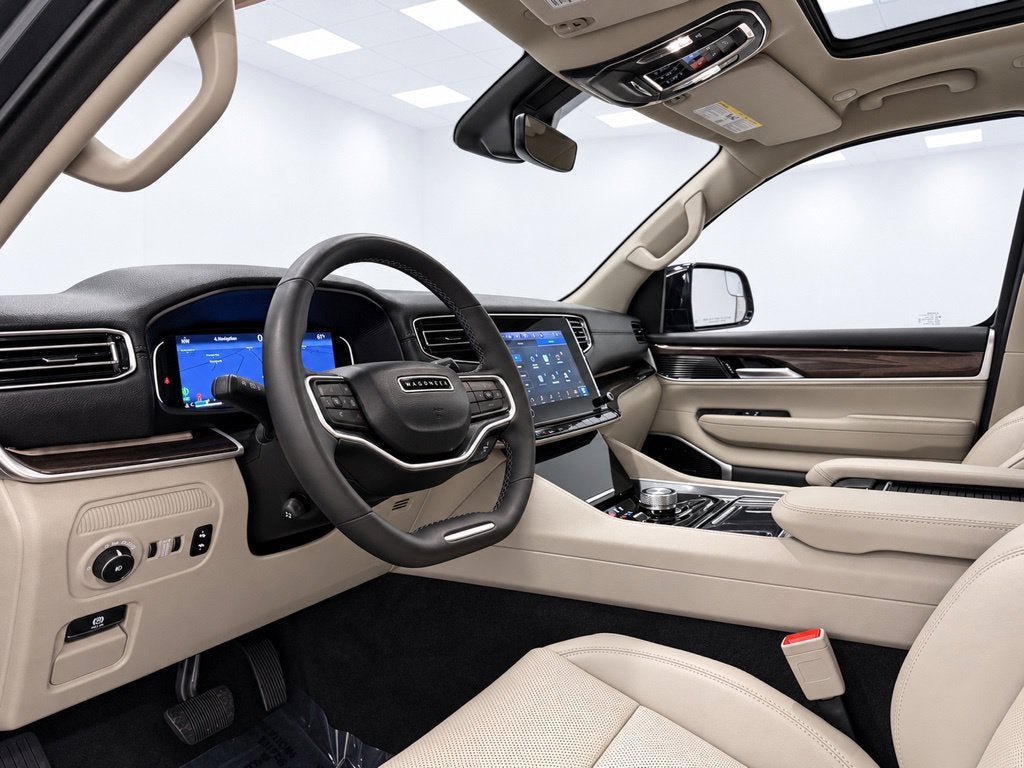 2024 Jeep Wagoneer Base